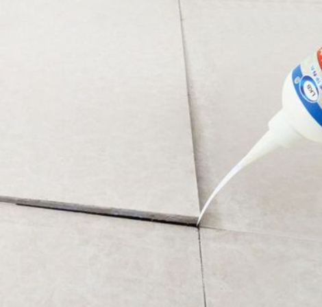 双城瓷砖空鼓维修公司分享卫生间瓷砖脱落的原因可能有以下几点